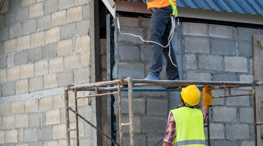 Expert Emergency Roof Repairs services in Shingle Springs, CA